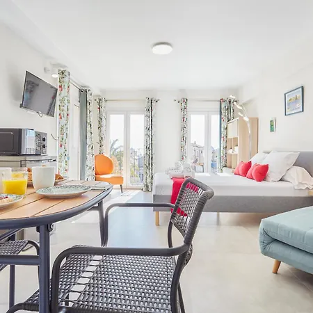 Santa Cruz Apartahotel