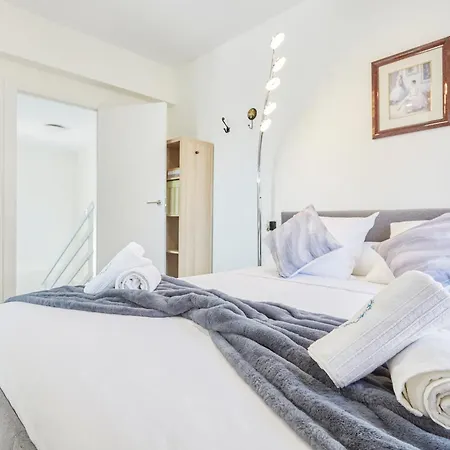 Apartahotel Santa Cruz