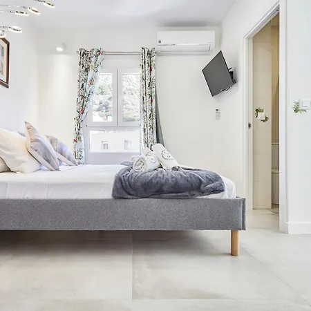 Apartahotel Santa Cruz 3*