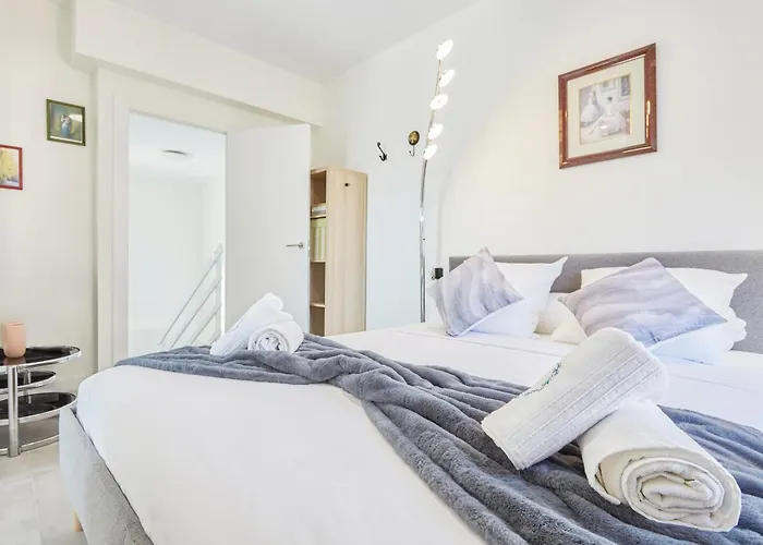 Aparthotel Santa Cruz