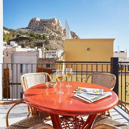 Santa Cruz Aparthotel Alicante